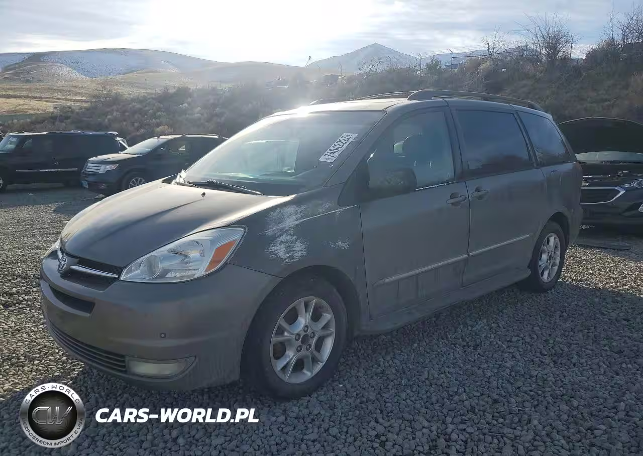2004 Toyota Sienna