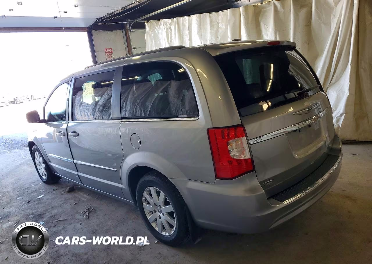 2016 Chrysler Town & Country Touring VIN:2C4RC1BG4GR212558 - 2