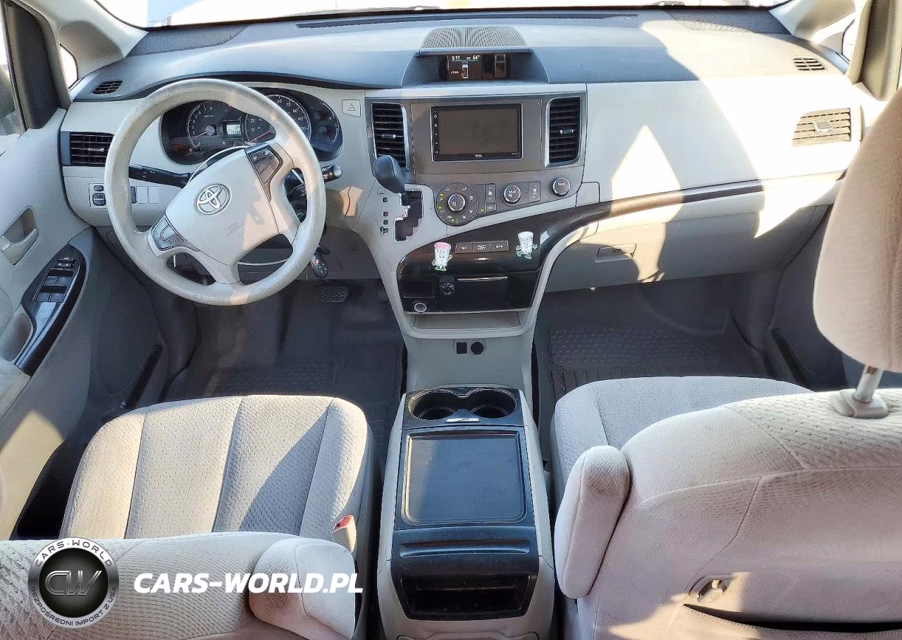 2012 Toyota Sienna Le VIN:5TDKK3DC3CS195540 - 8
