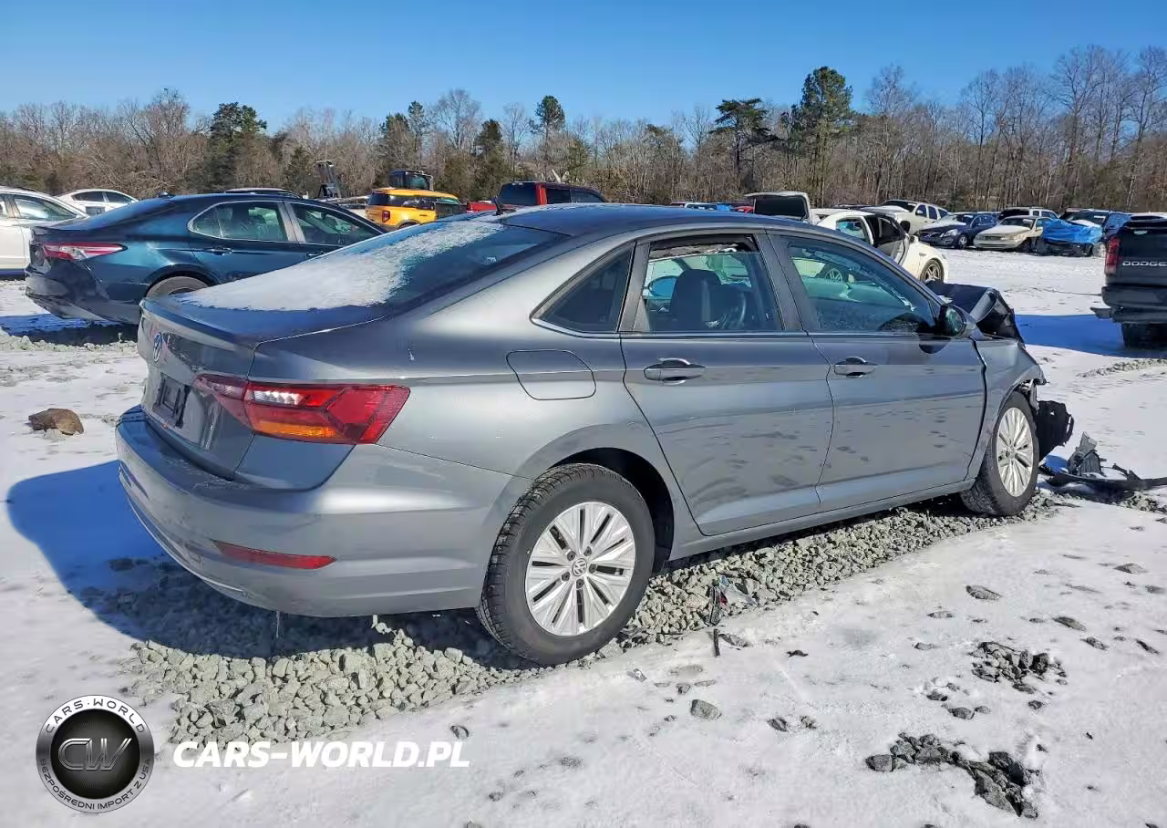 2019 Volkswagen Jetta S VIN:3VWC57BU3KM230524 - 3
