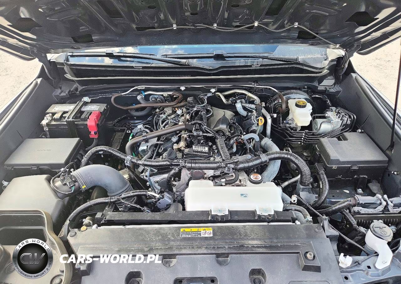 2025 Toyota Tacoma Sr VIN:3TYKD5HN6ST038489 - 11