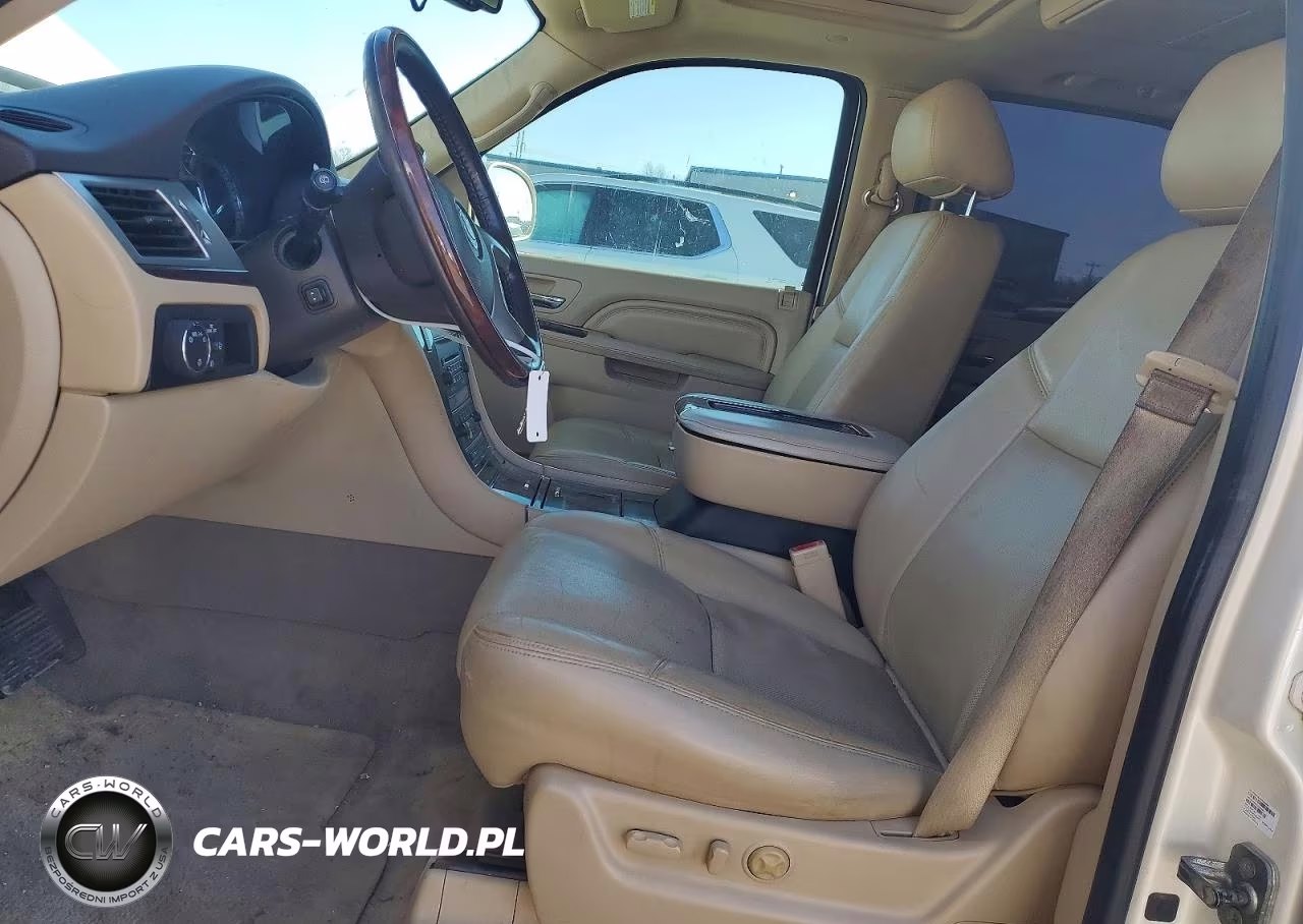 2013 Cadillac Escalade Luxury VIN:1GYS3BEF6DR217718 - 7