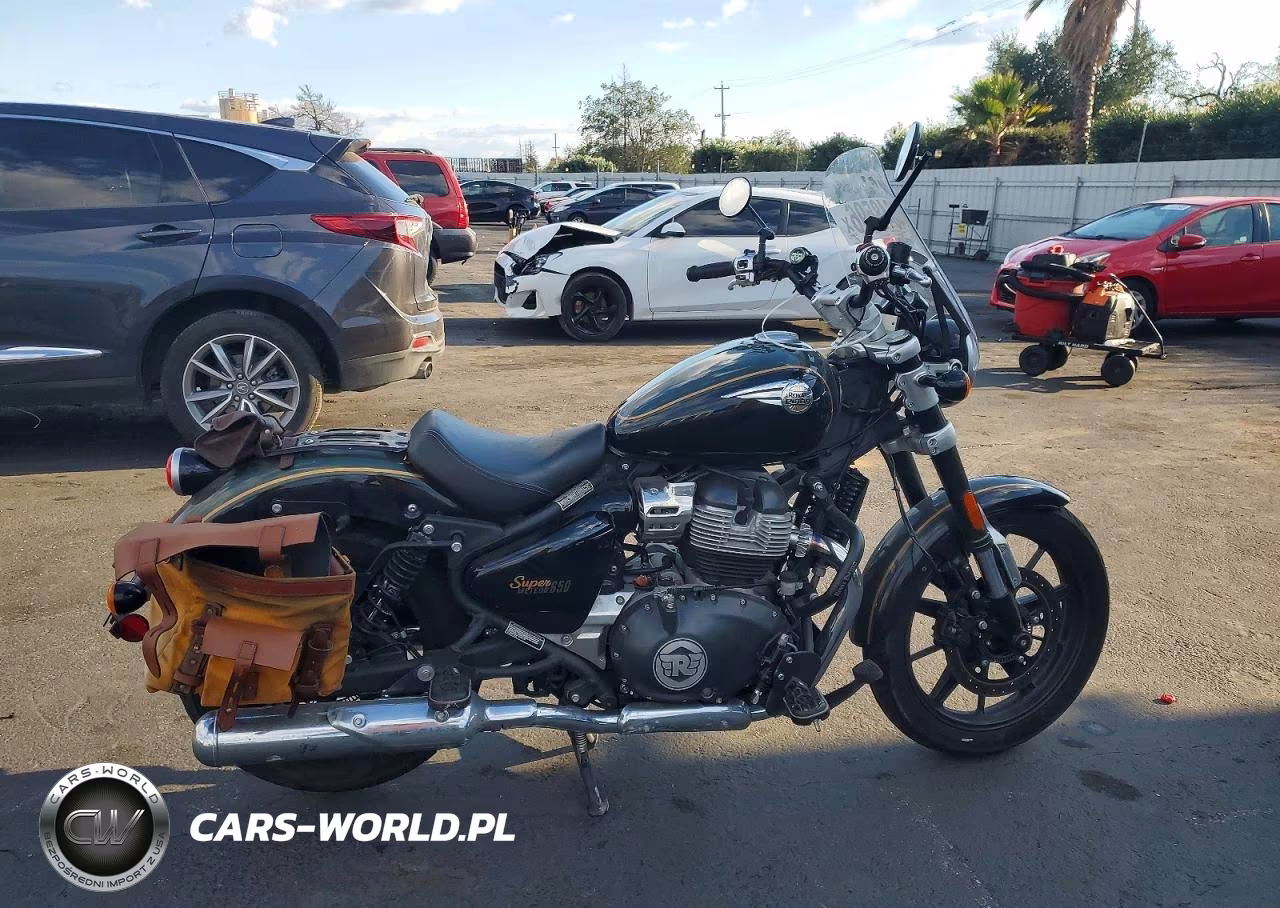 2024 Royal Enfield Motors Super Meteor 650 – zdjęcie 1 z 9