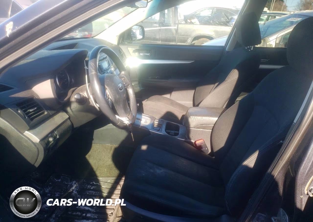 2013 Subaru Outback 2.5I Premium VIN:4S4BRBCCXD3202084 - 7