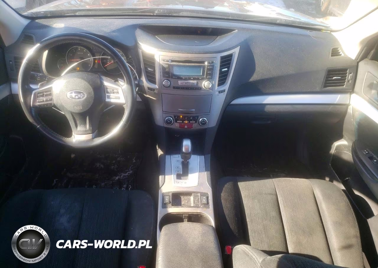 2013 Subaru Outback 2.5I Premium VIN:4S4BRBCCXD3202084 - 8