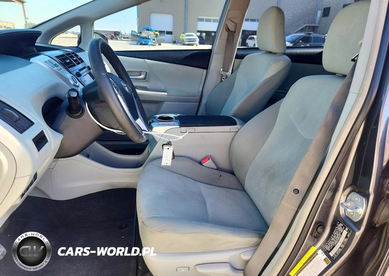 2013 Toyota Prius V Three VIN:JTDZN3EU7D3202599 - 7