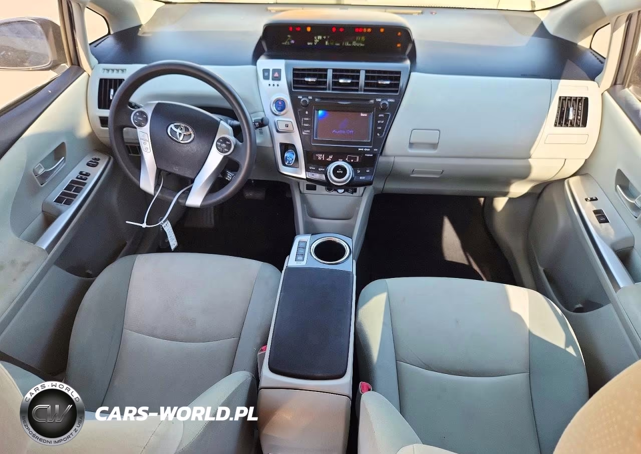 2013 Toyota Prius V Three VIN:JTDZN3EU7D3202599 - 8