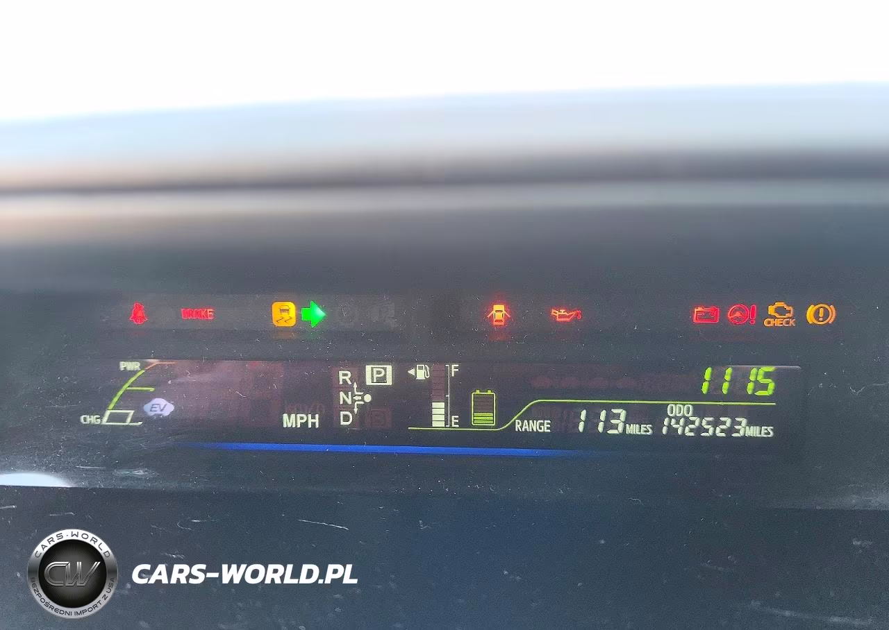 2013 Toyota Prius V Three VIN:JTDZN3EU7D3202599 - 9