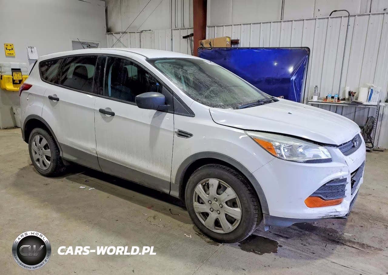 2016 Ford Escape S VIN:1FMCU0F73GUC50353 - 4