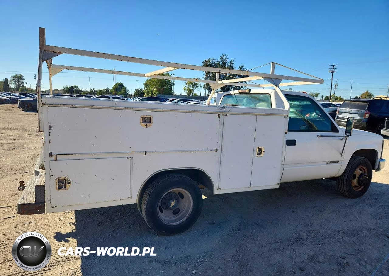 2000 Chevrolet Gmt-400 C3500 VIN:1GBHC34R7YF471032 - 3