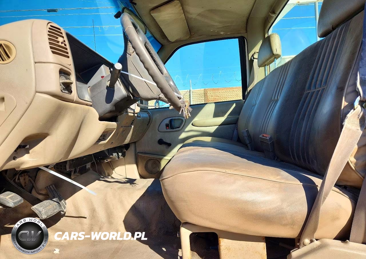 2000 Chevrolet Gmt-400 C3500 VIN:1GBHC34R7YF471032 - 7