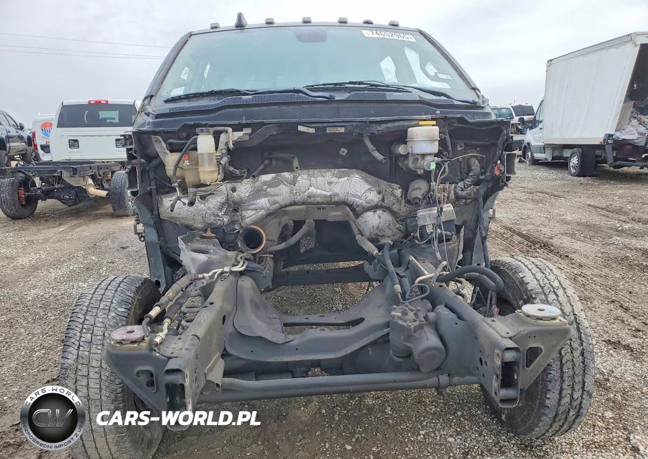 2019 Ram 3500 Laramie VIN:3C63RRJL6KG515977 - 5