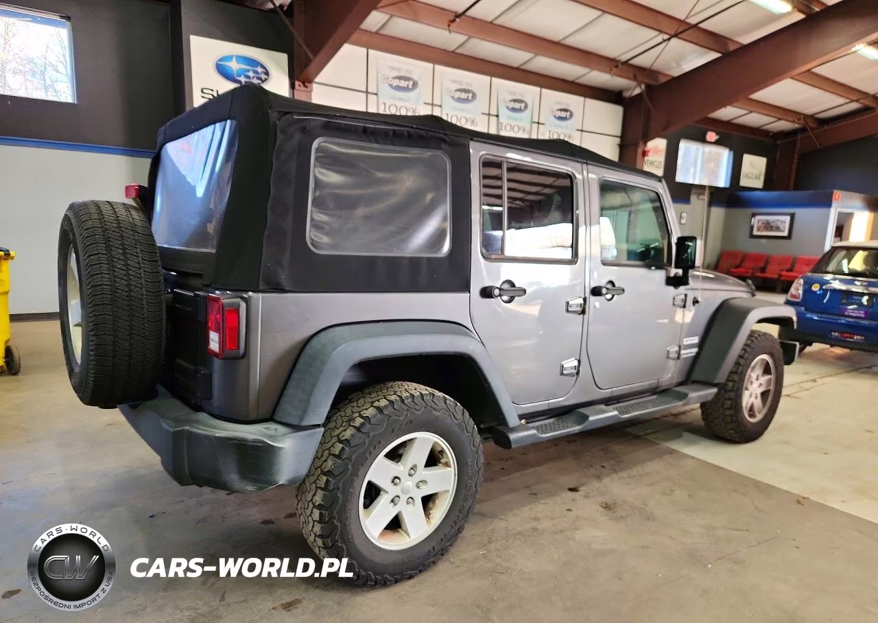 2018 Jeep Wrangler Unlimited Sport VIN:1C4HJWDG5JL862141 - 3
