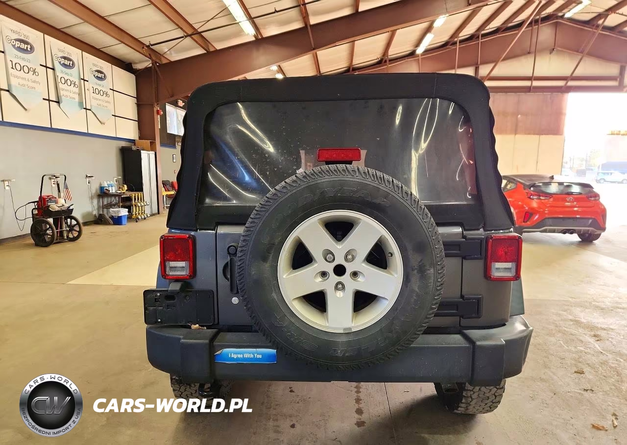 2018 Jeep Wrangler Unlimited Sport VIN:1C4HJWDG5JL862141 - 6