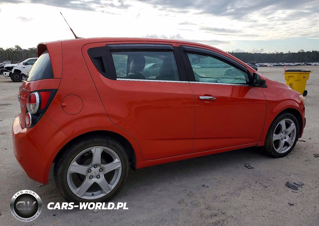 2013 Chevrolet Sonic Ltz VIN:1G1JF6SB0D4132106 - 3