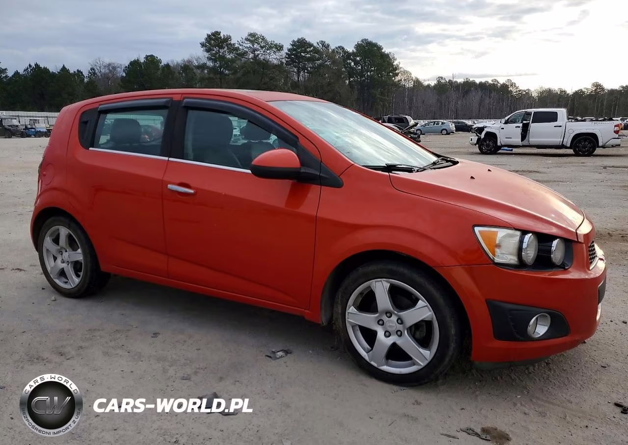 2013 Chevrolet Sonic Ltz VIN:1G1JF6SB0D4132106 - 4