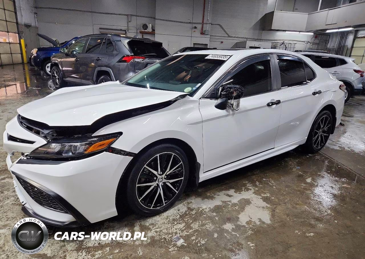 2023 Toyota Camry Se Night Shade – zdjęcie 1 z 12