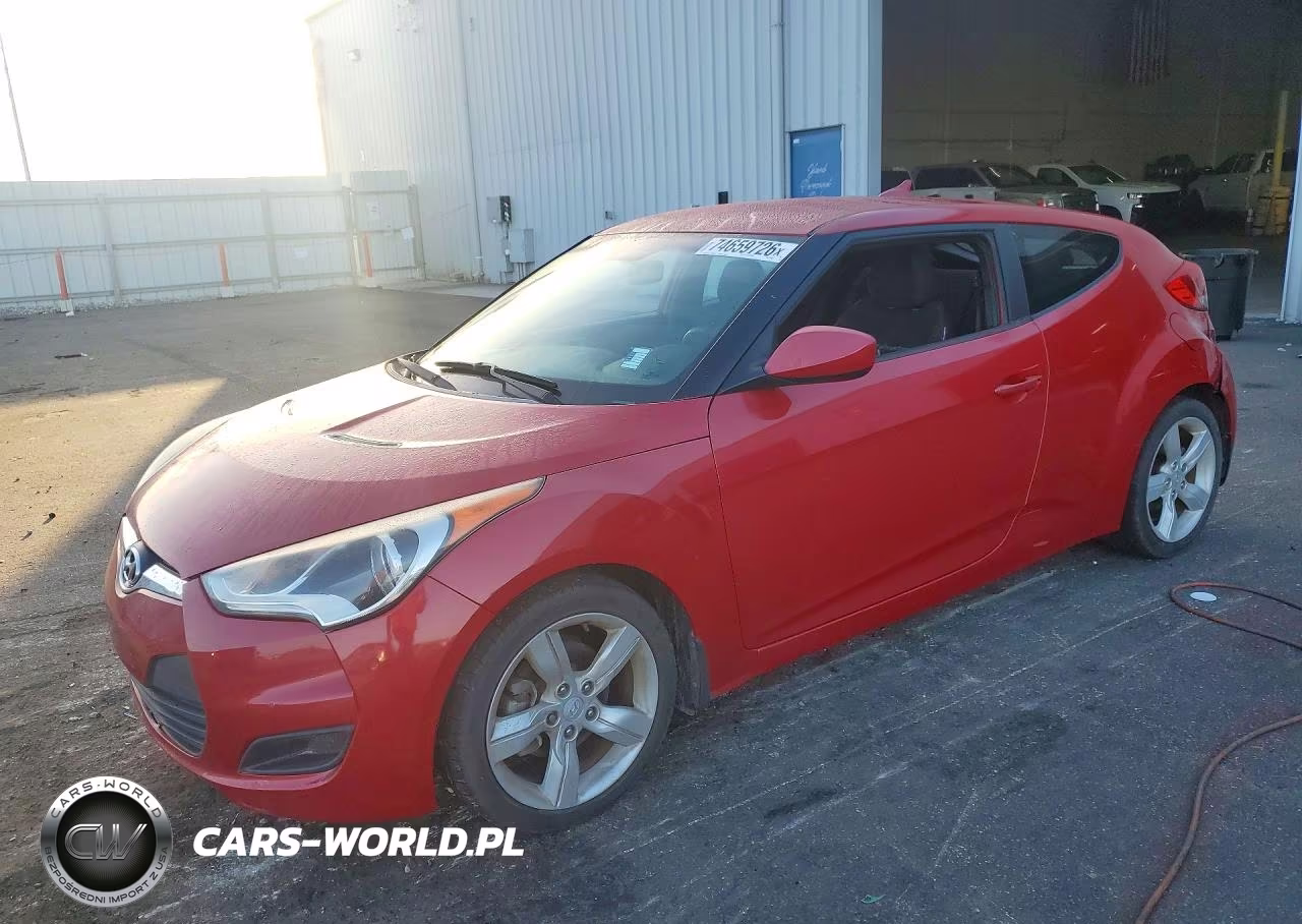 2015 Hyundai Veloster Base VIN:KMHTC6AD6FU245021 - 1