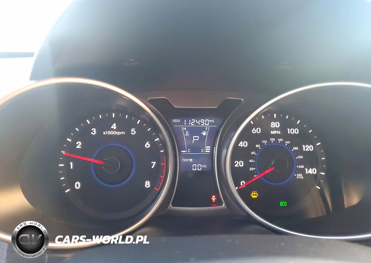 2015 Hyundai Veloster Base VIN:KMHTC6AD6FU245021 - 9