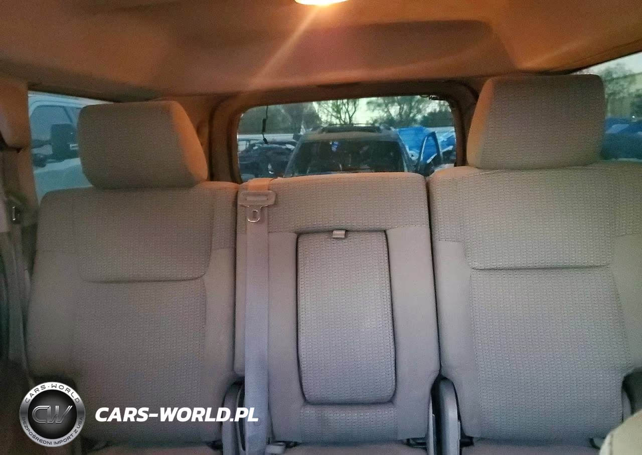 2007 Jeep Commander VIN:1J8HG48K17C586690 - 10