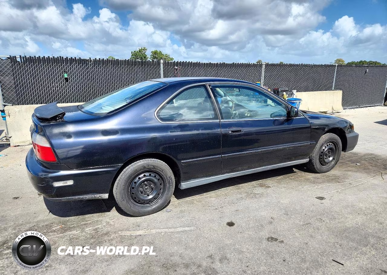 1997 Honda Accord Lx VIN:1HGCD7239VA019831 - 3