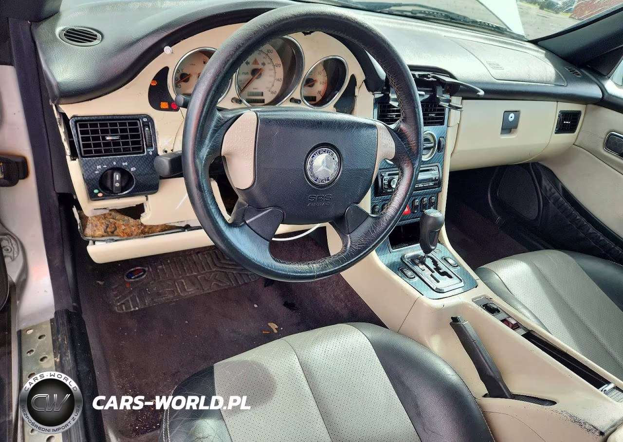 1999 Mercedes-Benz Slk 230 Kompressor VIN:WDBKK47F8XF111986 - 8