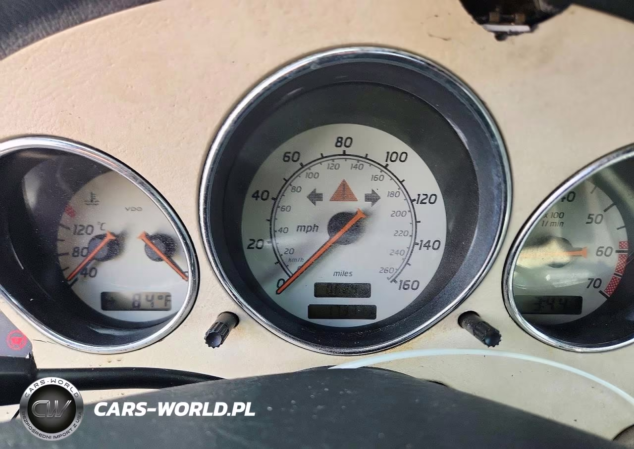 1999 Mercedes-Benz Slk 230 Kompressor VIN:WDBKK47F8XF111986 - 9