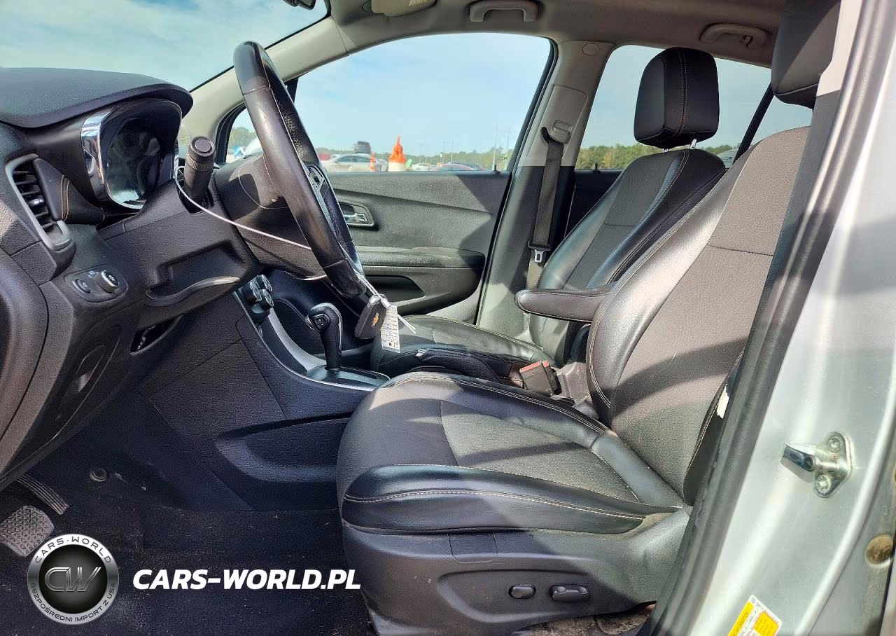 2020 Chevrolet Trax 1Lt VIN:3GNCJLSB5LL247216 - 7