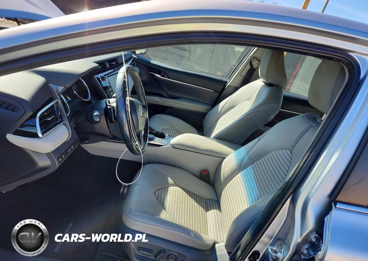 2018 Toyota Camry Se VIN:4T1B11HK8JU653697 - 7
