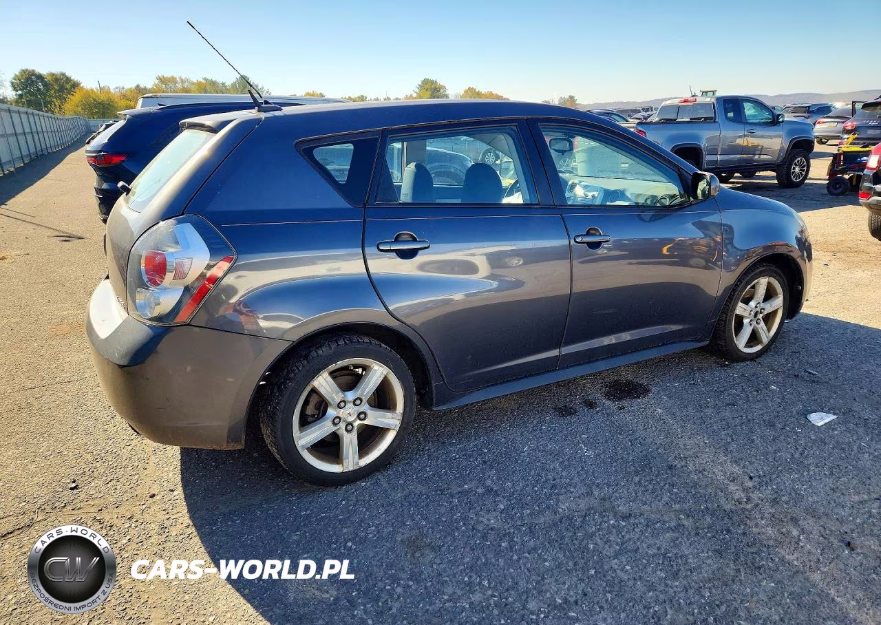 2009 Pontiac Vibe VIN:5Y2SP67099Z466936 - 3