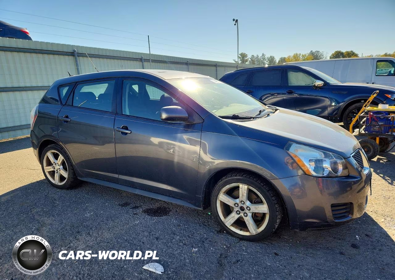 2009 Pontiac Vibe VIN:5Y2SP67099Z466936 - 4