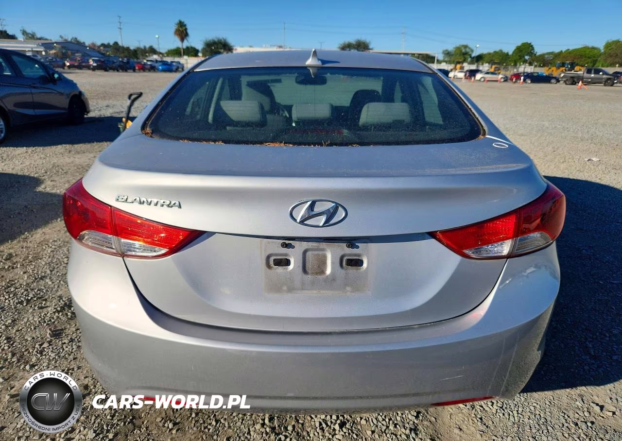 2013 Hyundai Elantra Gls VIN:KMHDH4AE3DU559290 - 6