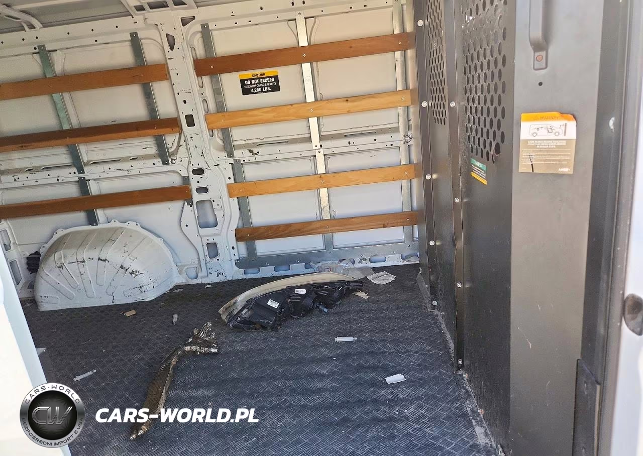 2023 Ram Promaster 2500 Delivery Van VIN:3C6LRVVG3PE579712 - 11