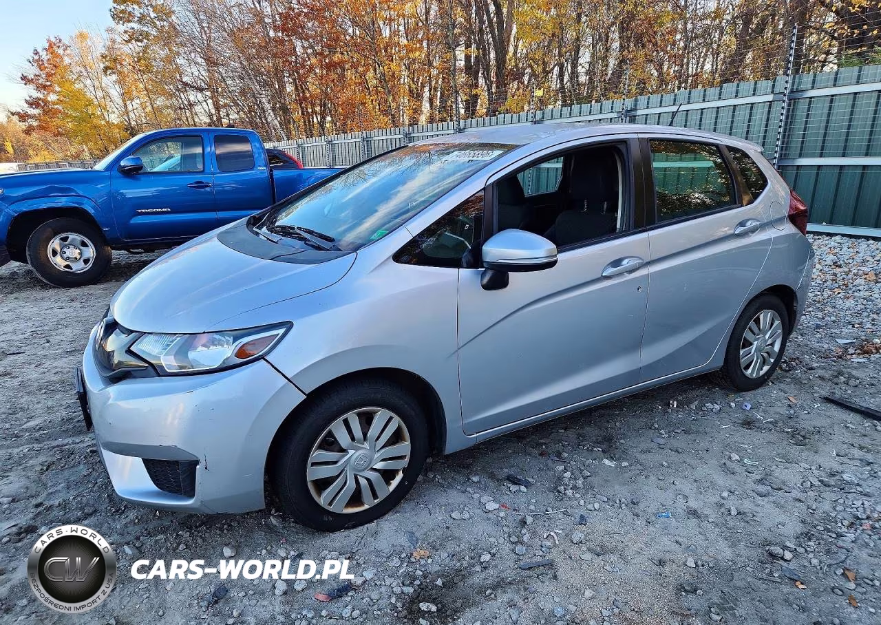 2015 Honda Fit Lx VIN:3HGGK5H53FM716355 - 1