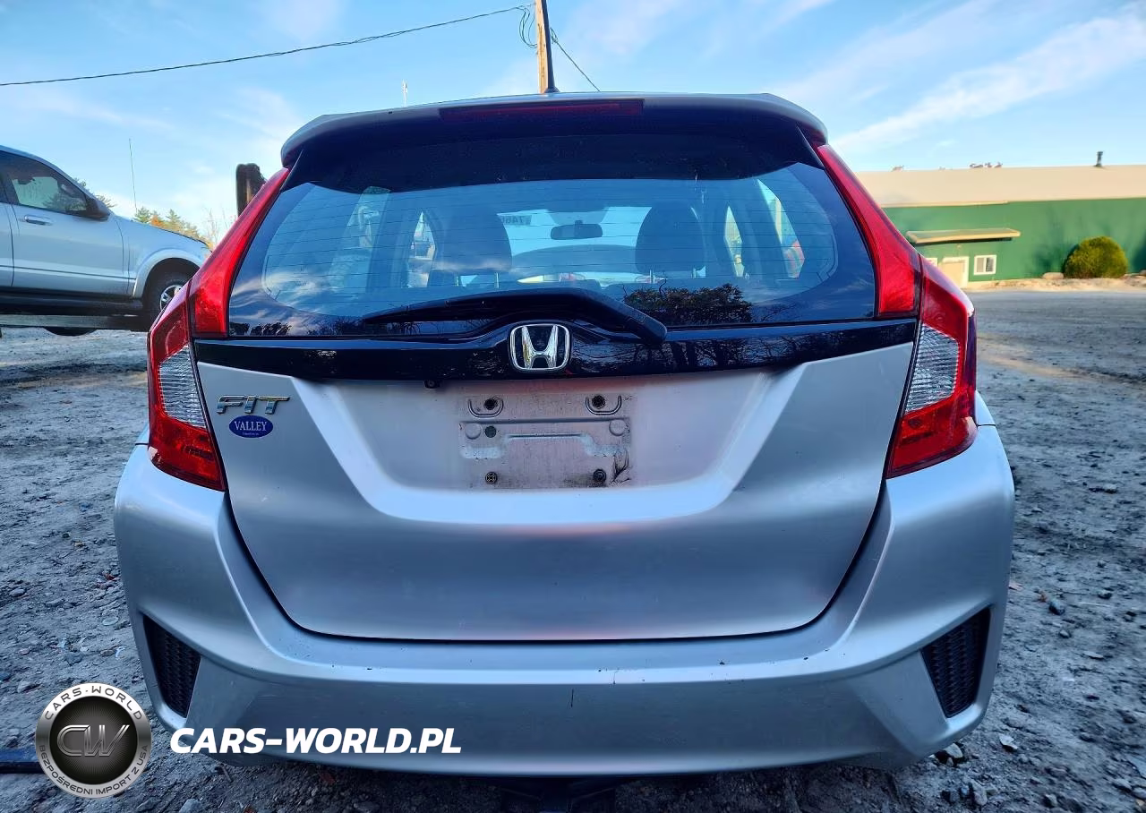 2015 Honda Fit Lx VIN:3HGGK5H53FM716355 - 6