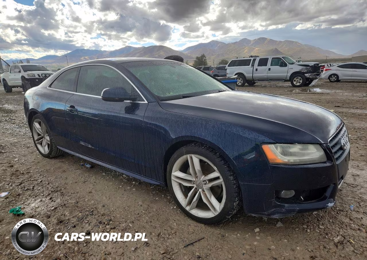 2011 Audi A5 Premium Plus VIN:WAULFAFR3BA077589 - 4