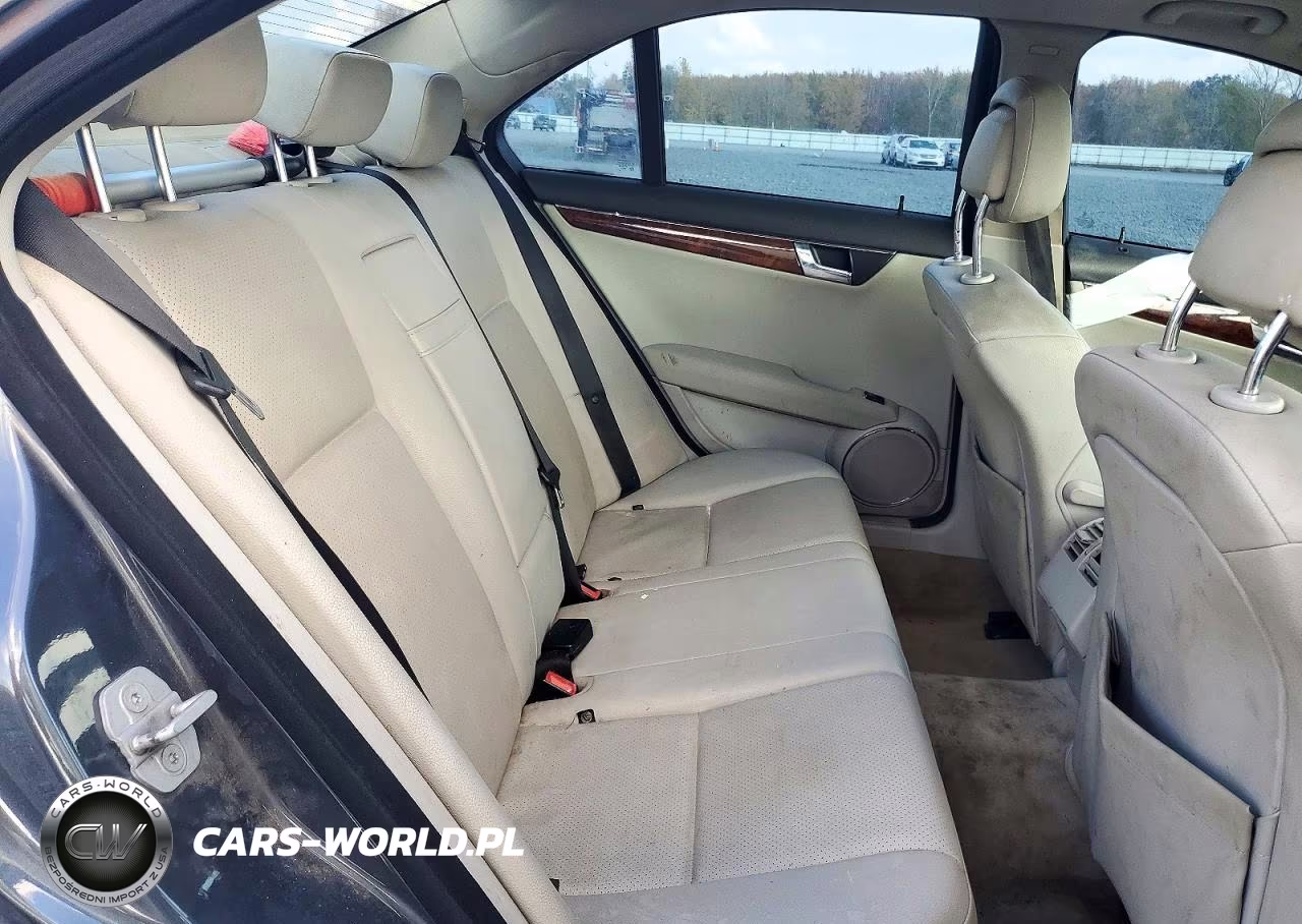 2009 Mercedes-Benz C 300 4Matic VIN:WDDGF81X79F256028 - 10