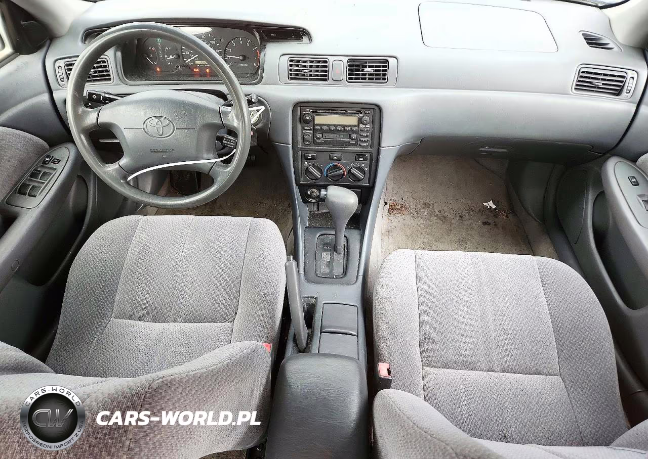 2000 Toyota Camry Le VIN:JT2BG22K3Y0415803 - 8