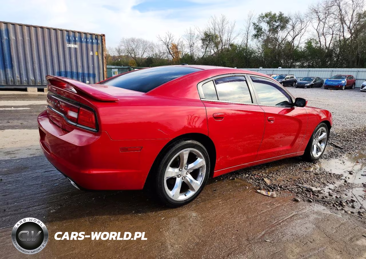 2013 Dodge Charger Sxt VIN:2C3CDXHG3DH643637 - 3