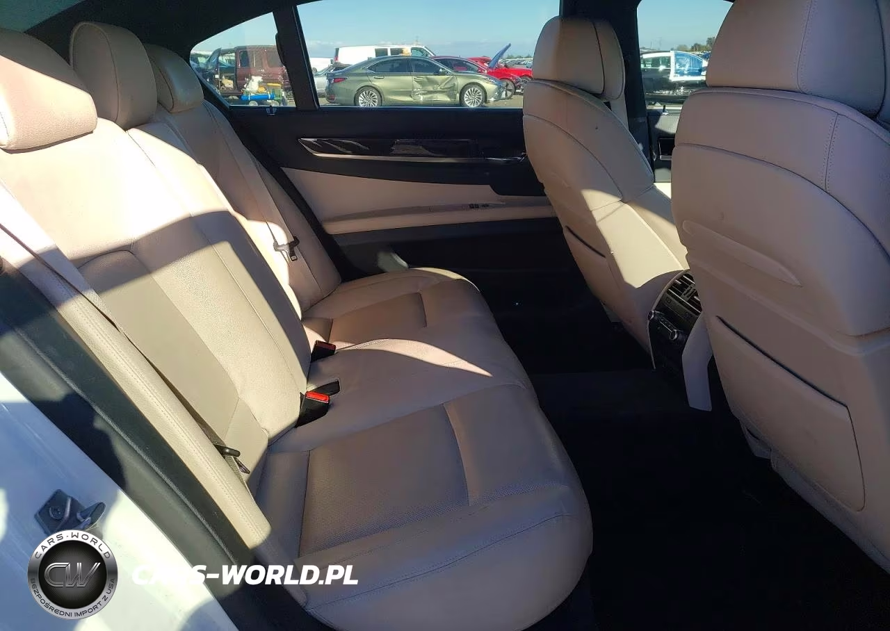 2011 BMW 740 Li VIN:WBAKB4C53BC392780 - 10