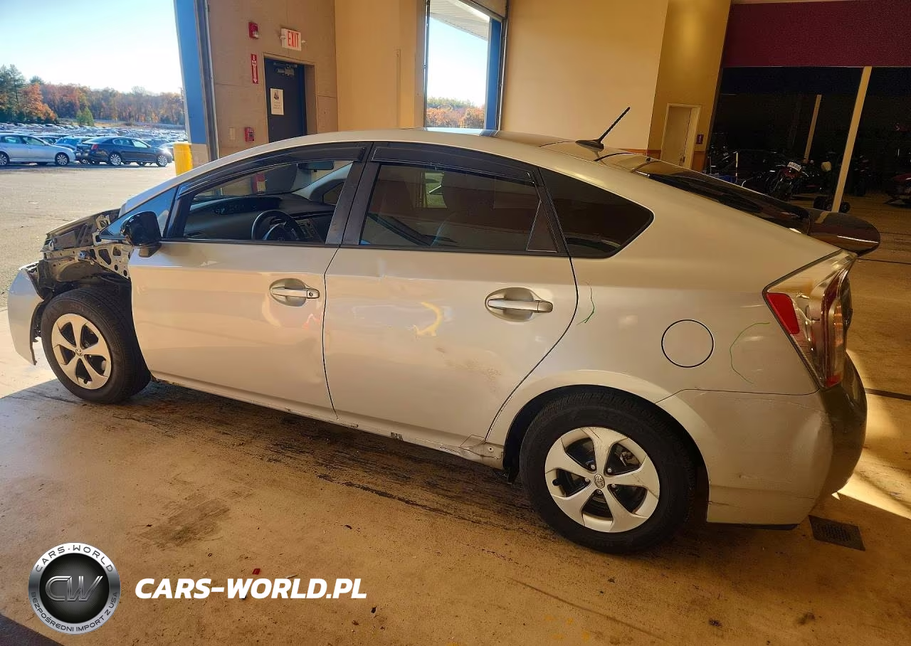 2015 Toyota Prius Three VIN:JTDKN3DU8F0419716 - 2