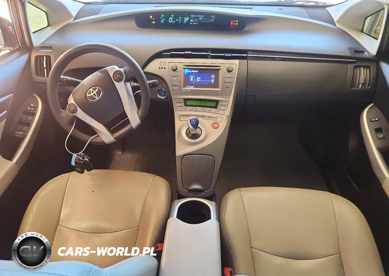 2015 Toyota Prius Three VIN:JTDKN3DU8F0419716 - 8