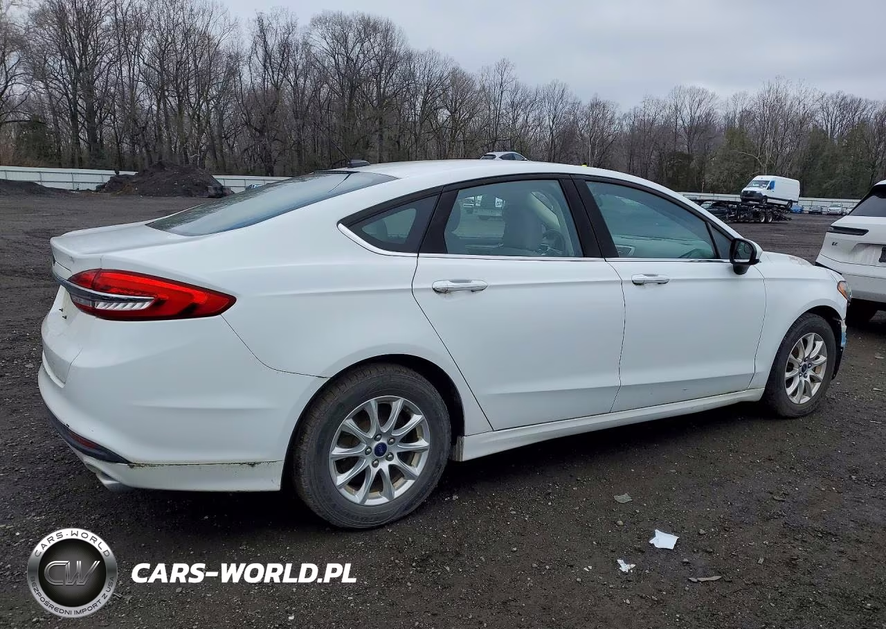 2017 Ford Fusion S VIN:3FA6P0G73HR382664 - 3