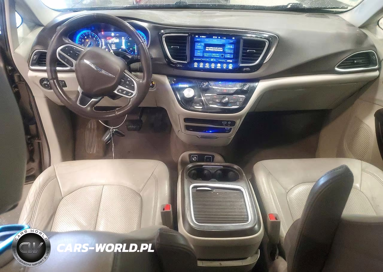 2017 Chrysler Pacifica Touring L Plus VIN:2C4RC1EG8HR669659 - 8