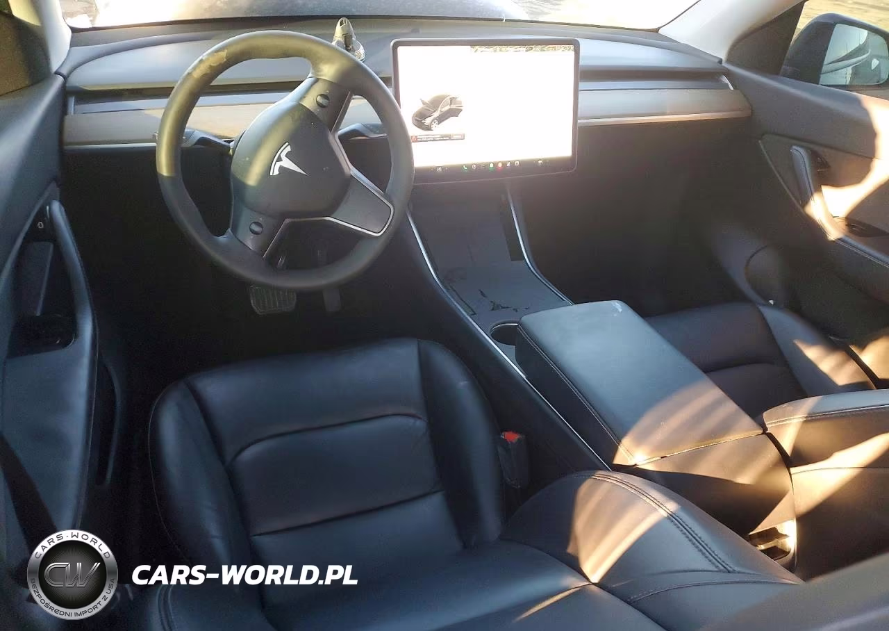 2021 Tesla Model Y VIN:5YJYGDEE1MF116969 - 8