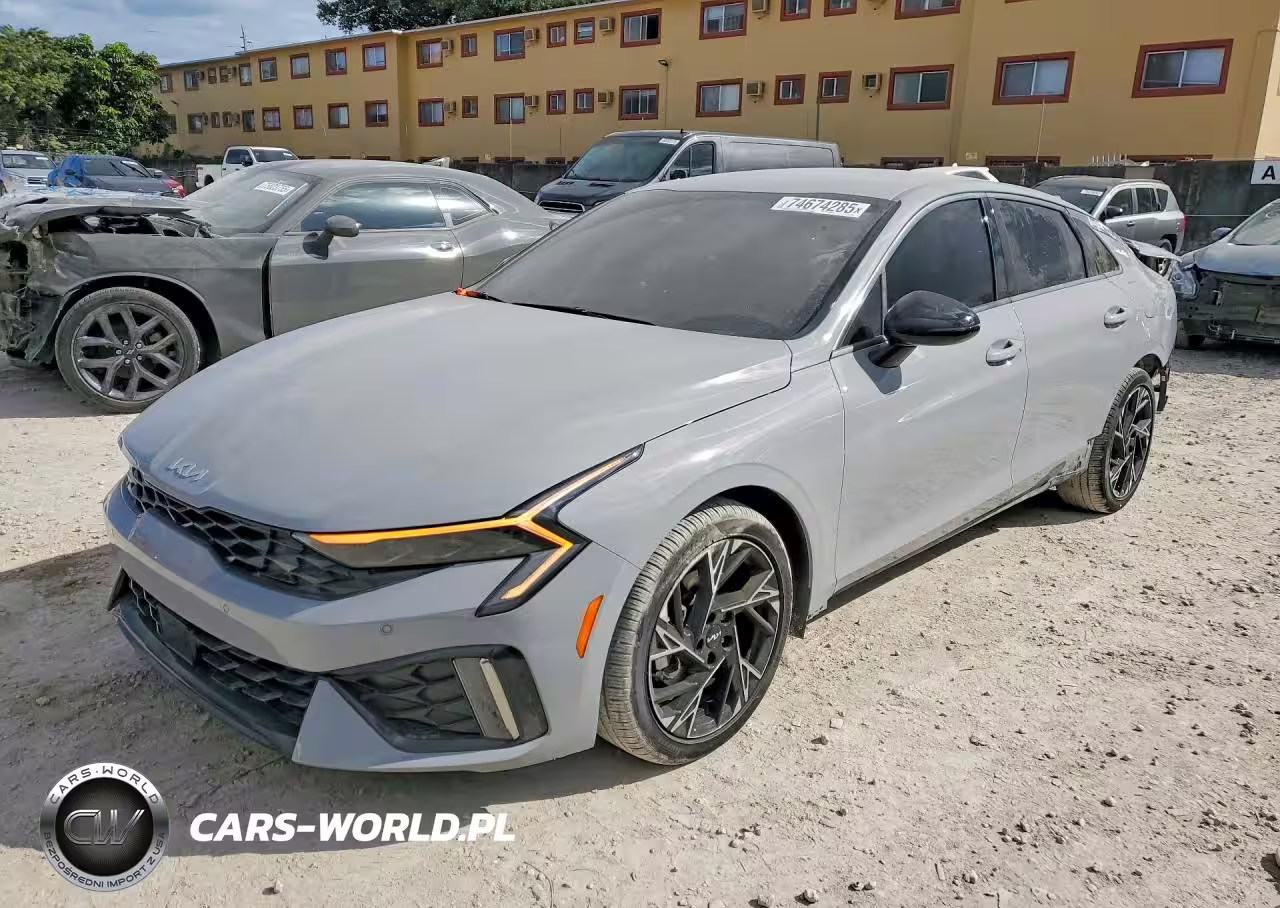 2025 Kia K5