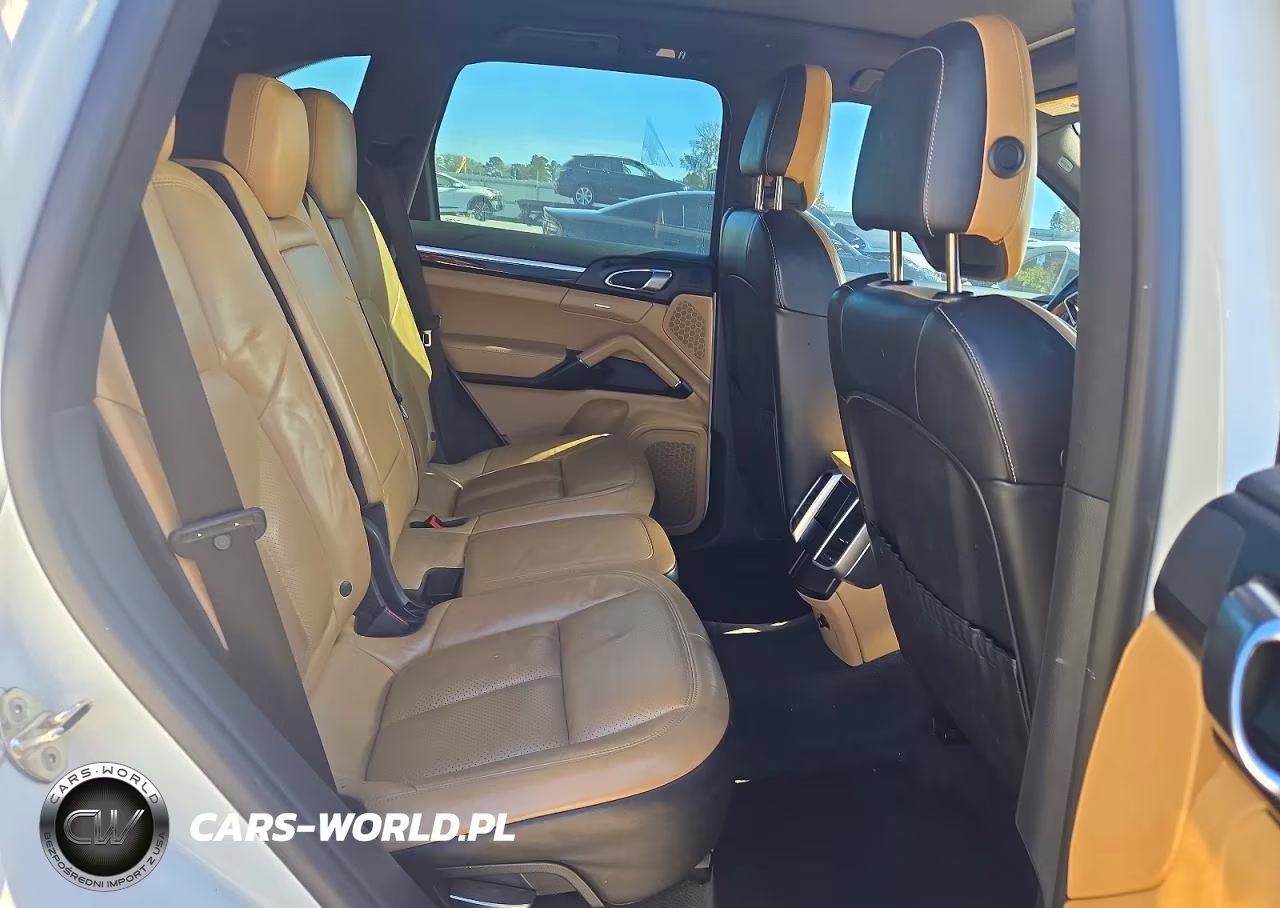 2016 Porsche Cayenne VIN:WP1AA2A25GKA37958 - 11