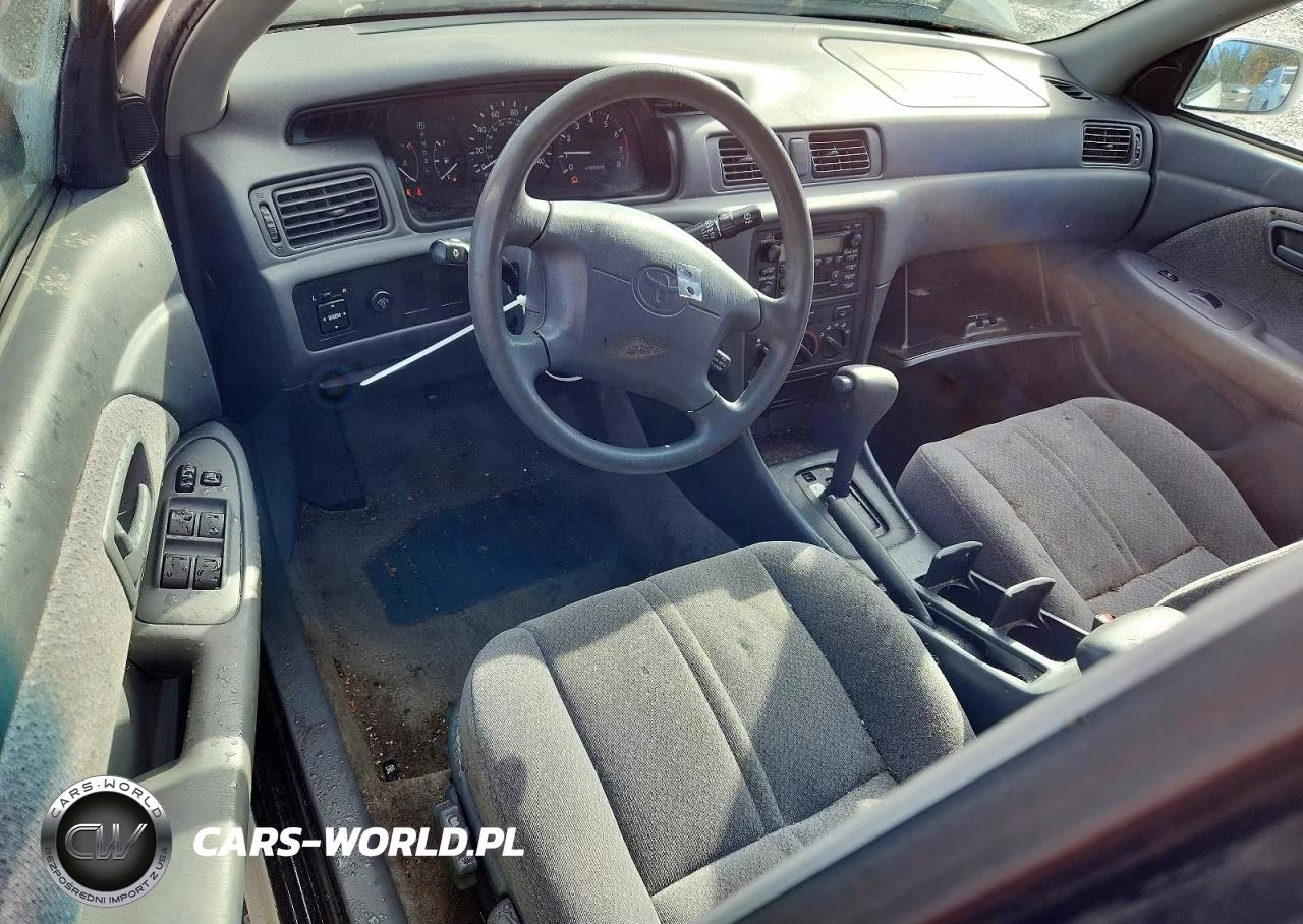 2000 Toyota Camry Le VIN:JT2BG22K4Y0481616 - 8