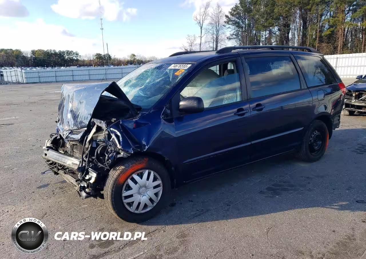 2007 Toyota Sienna Ce 8-Passenger