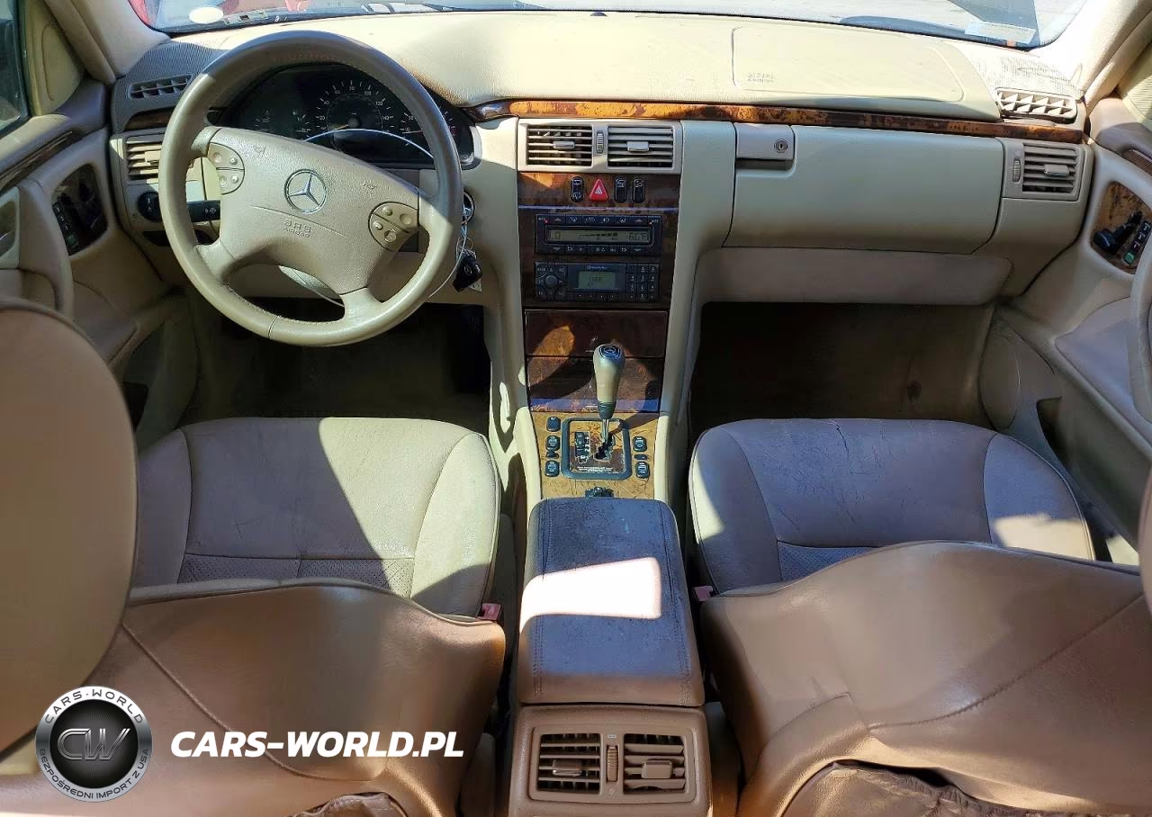 2000 Mercedes-Benz E 320 VIN:WDBJH65J4YB061268 - 8